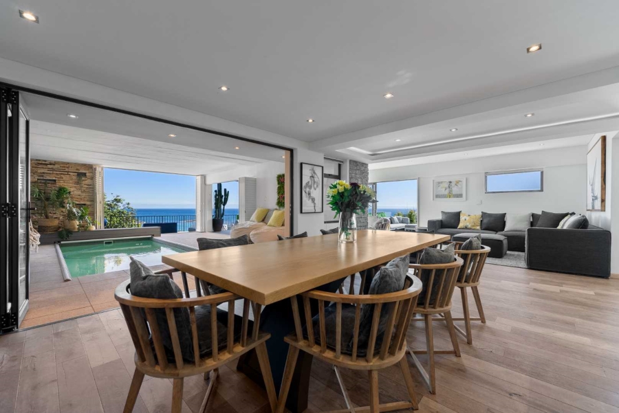 8 Bedroom Property for Sale in Camps Bay Western Cape